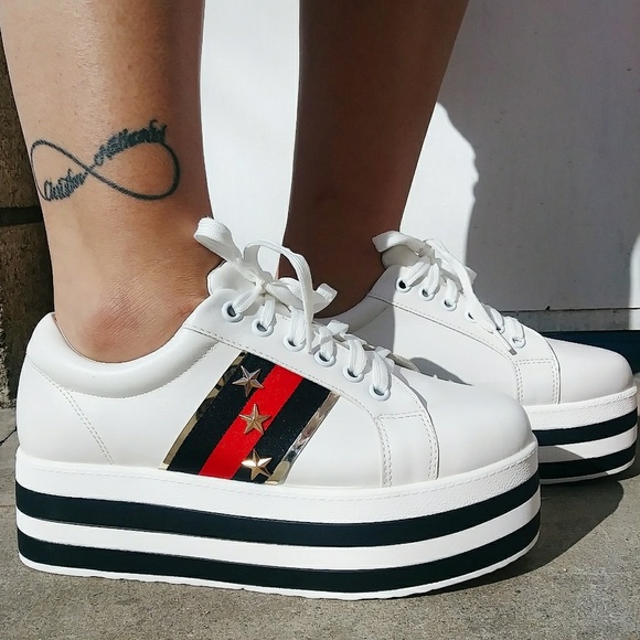 Size 9 Left | White Platform Stripe Trainers - Picture 2 of 7